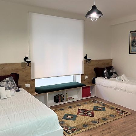 Grand Park & Bllok Area Rooms Тирана Экстерьер фото
